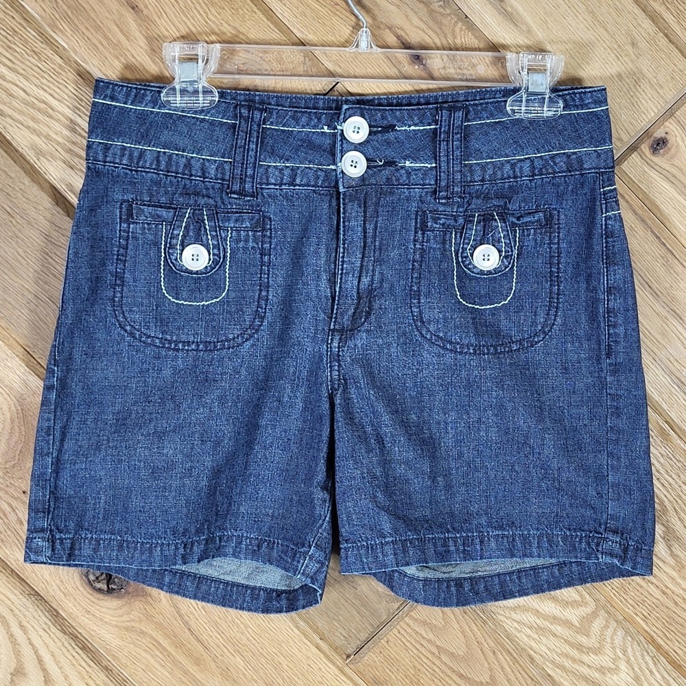 Y2 Blu Denim Shorts Women Size 5 Contrast Stitch Double Button Dark Wash Blue